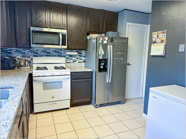 5540 Pebblebeach Dr, Hanover Park, IL 60133 - photo 11