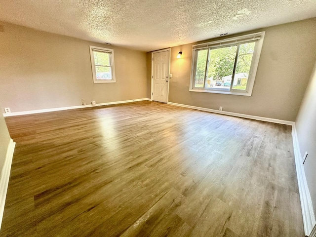 308 N Clifton Ave, Elgin, IL 60123 - photo 5