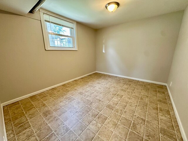 814 Surrey Dr, Streamwood, IL 60107 - photo 13