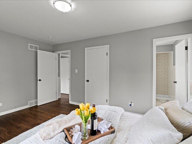 9526 S Kilbourn Ave, Oak Lawn, IL 60453 - photo 15