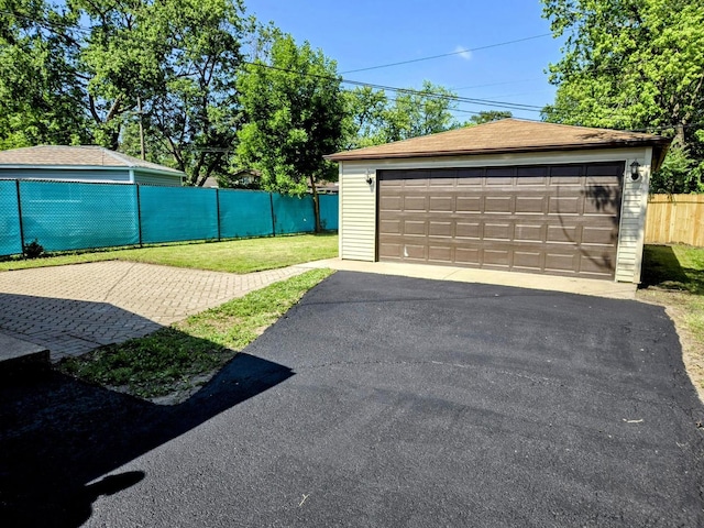 16536 Wolcott Ave, Markham, IL 60428 - view of detached garage