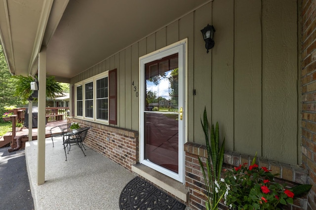 26W430 Natalie Ct, Carol Stream, IL 60188 - photo 2