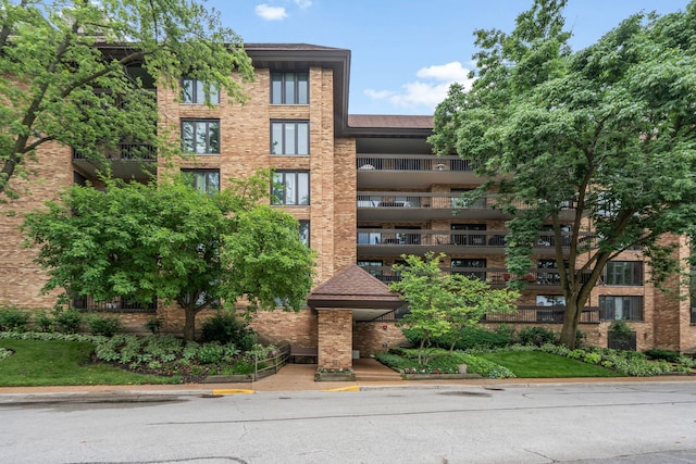 1671 Mission Hills Rd Unit 106, Northbrook, IL 60062 - photo 1