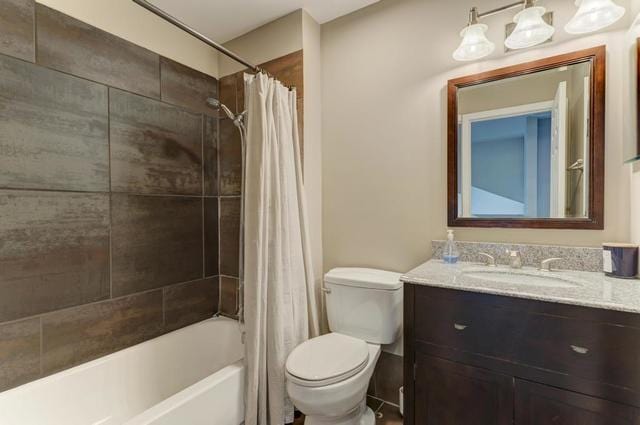 2716 Burton Dr, Westchester, IL 60154 - full bath with vanity and shower / bath combo with shower curtain