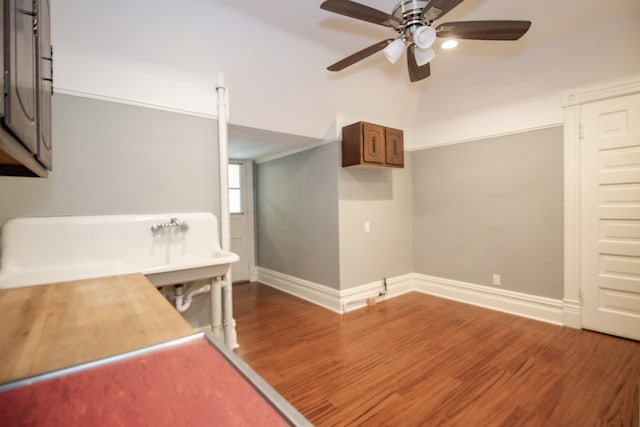 312 Home Ave, Oak Park, IL 60302 - kitchen with ceiling fan and wood finished floors