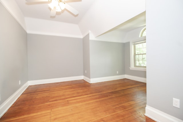 312 Home Ave, Oak Park, IL 60302 - unfurnished room with a ceiling fan and wood finished floors