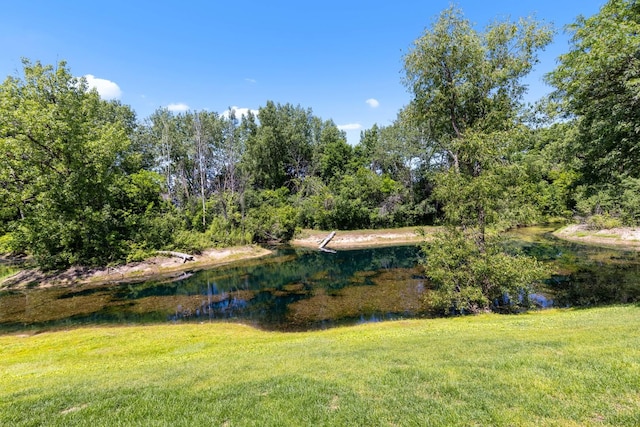 818 Metz Ln, Rockton, IL 61072 - view of grassy yard featuring a water view