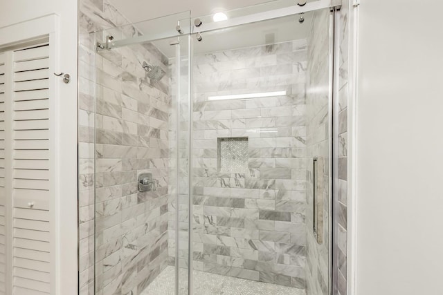 1720 N Marshfield Ave Unit 108, Chicago, IL 60622 - full bath with a stall shower