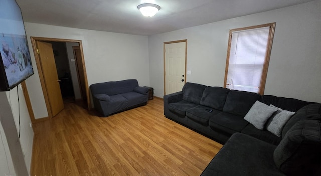 3102 10th St, Rockford, IL 61109 - photo 8