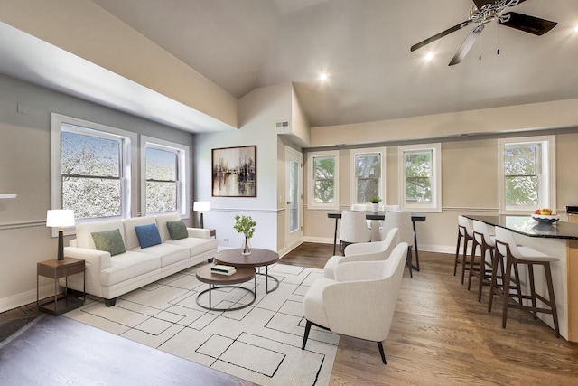 6963 N Sheridan Rd Unit 3N, Chicago, IL 60626 - photo 2