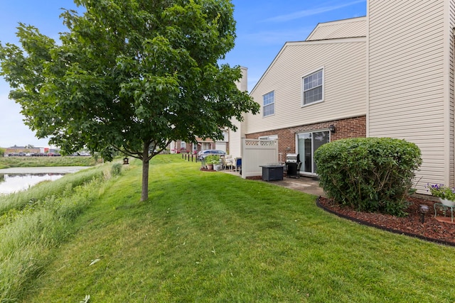 16026 85th Pl, Tinley Park, IL 60487 - view of green lawn