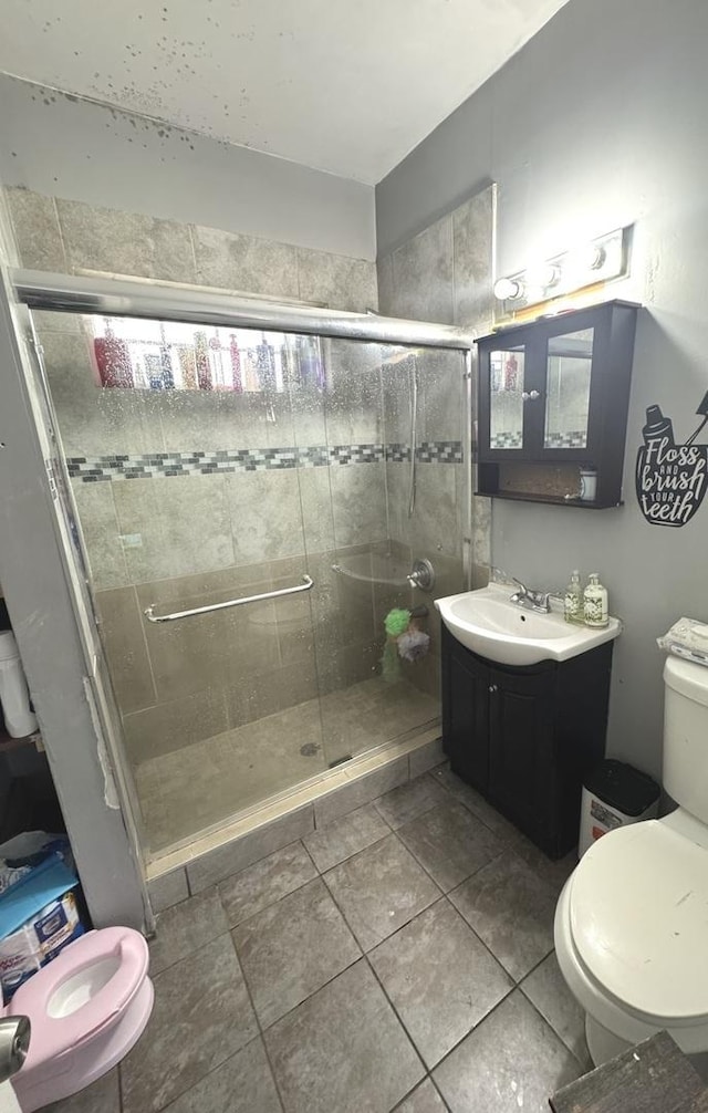 109 Seminary Ave, Aurora, IL 60505 - bathroom featuring vanity and a stall shower