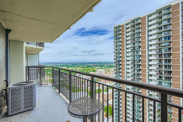 6007 N Sheridan Rd Unit 36F, Chicago, IL 60660 - view of balcony