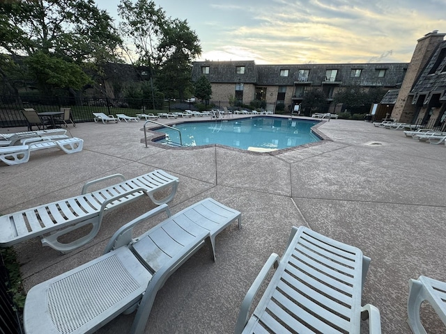 1 Oak Creek Dr Unit 2305, Buffalo Grove, IL 60089 - community pool featuring a patio