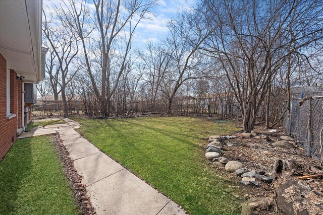 3508 Maple Ln, Hazel Crest, IL 60429 - view of yard