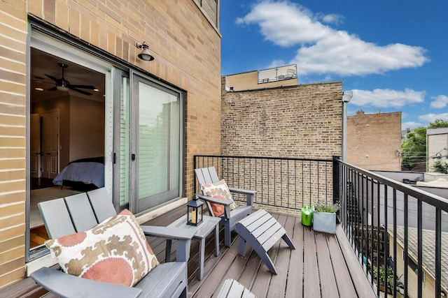 2011 W Huron St, Chicago, IL 60612 - view of balcony