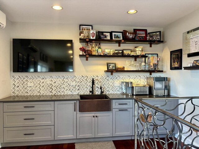 2011 W Huron St, Chicago, IL 60612 - indoor wet bar featuring decorative backsplash, recessed lighting, and a wall mounted air conditioner