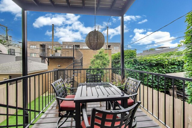 2011 W Huron St, Chicago, IL 60612 - balcony with outdoor dining space