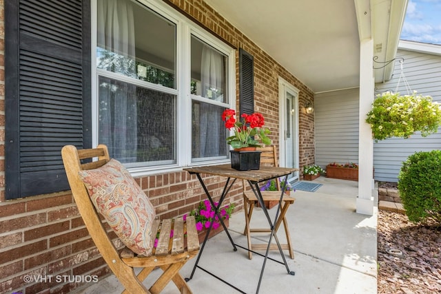6624 Oak Tree Trl, Woodridge, IL 60517 - photo 3