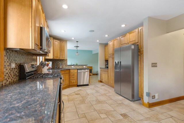 1532 Whitehall Ct, Batavia, IL 60510 - photo 11