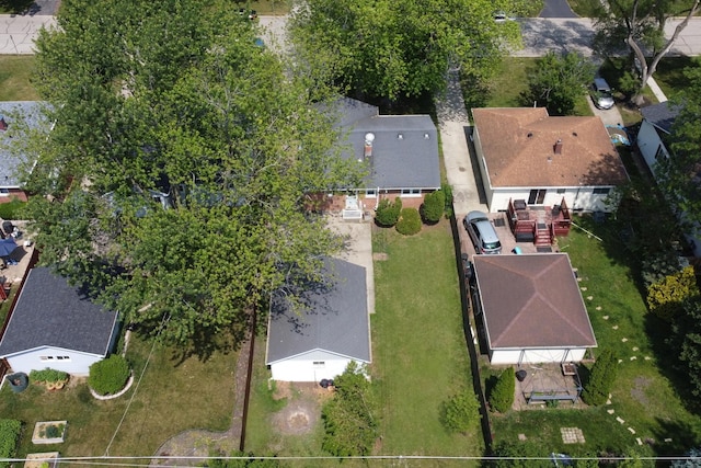 308 Dalton Ave, Mundelein, IL 60060 - aerial perspective of suburban area