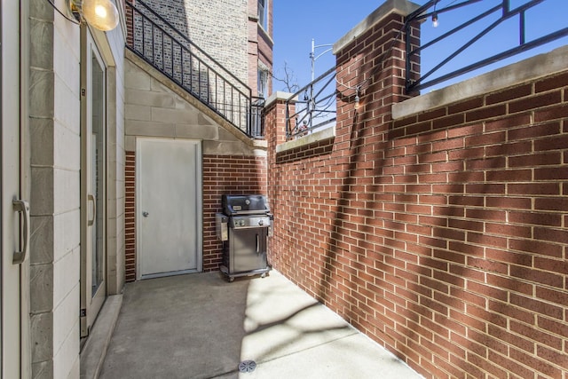 3938 N Southport Ave Unit G, Chicago, IL 60613 - view of patio / terrace featuring a grill
