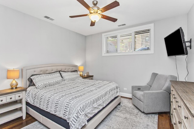 3938 N Southport Ave Unit G, Chicago, IL 60613 - bedroom featuring wood finished floors and ceiling fan