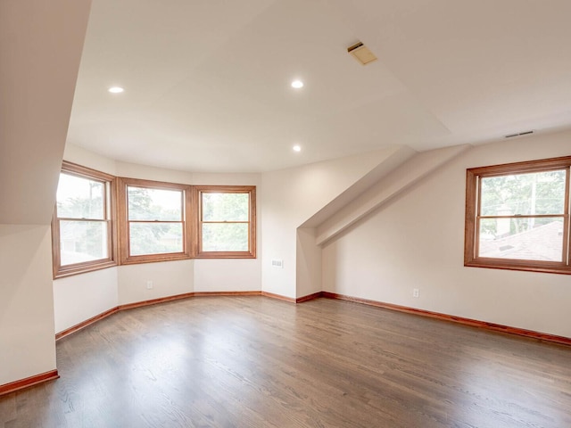 321 E Morningside Ave, Lombard, IL 60148 - bonus room featuring wood finished floors, healthy amount of natural light, and recessed lighting