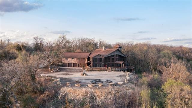 2003 W Hanover Rd, Hanover, IL 61041 - rear view of property