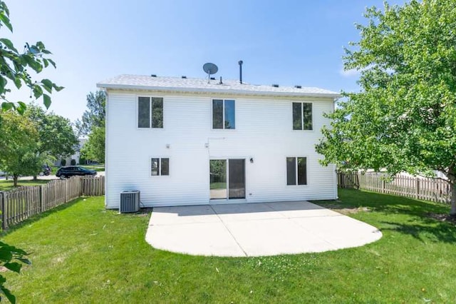 2054 Trafalger Ct, Romeoville, IL 60446 - rear view of house with a patio area and a fenced backyard