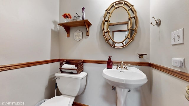 1389 Lily Cache Ln, Bolingbrook, IL 60490 - bathroom with toilet
