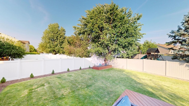 1389 Lily Cache Ln, Bolingbrook, IL 60490 - fenced backyard with a garden