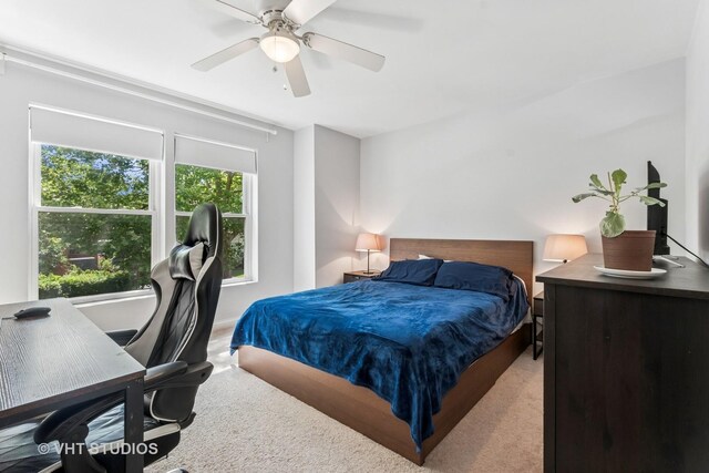1828 Hovland Ct, Evanston, IL 60201 - carpeted bedroom with an office area and ceiling fan