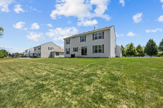 3462 Ayres Dr, Aurora, IL 60506 - back of house with a yard