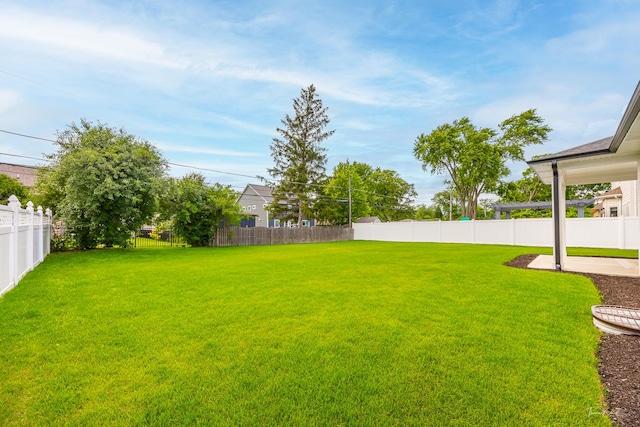 4508 Stonewall Ave, Downers Grove, IL 60515 - view of fenced backyard