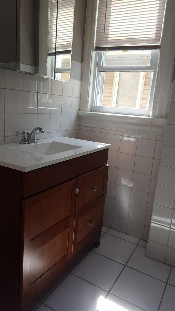3832 N Lakewood Ave, Chicago, IL 60613 - photo 21