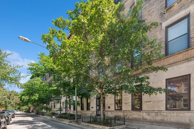 909 W Wisconsin St Unit 1M, Chicago, IL 60614 - view of building exterior