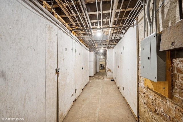 909 W Wisconsin St Unit 1M, Chicago, IL 60614 - unfinished below grade area with electric panel