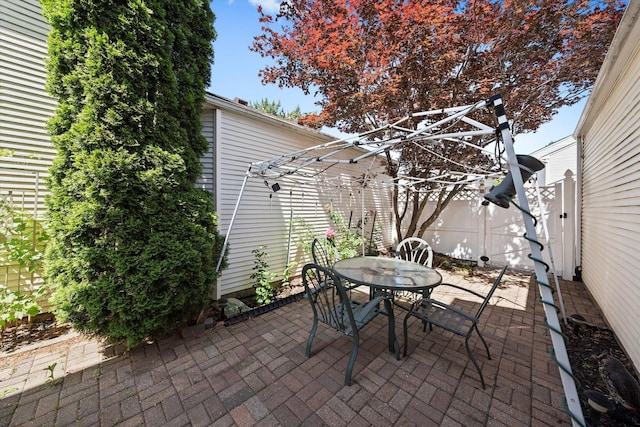 43 Freesia Ct, Romeoville, IL 60446 - view of patio / terrace featuring outdoor dining area