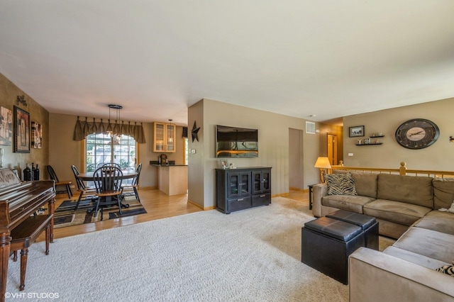 3725 Lexington Dr, Hoffman Estates, IL 60192 - photo 5