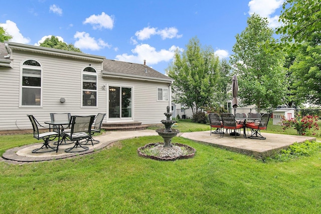 1531 Cumberland Pkwy, Algonquin, IL 60102 - rear view of house with a patio area and roof with shingles