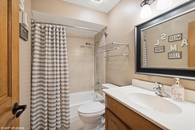1177 Dovercliff Way, Crystal Lake, IL 60014 - full bathroom featuring shower / bath combination with curtain and vanity