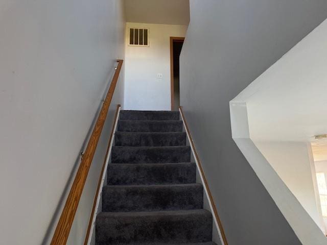 923 E Savannah Dr, Romeoville, IL 60446 - view of stairs
