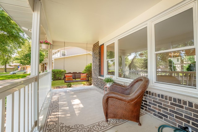 6S184 Lakewood Dr, Naperville, IL 60540 - view of covered porch
