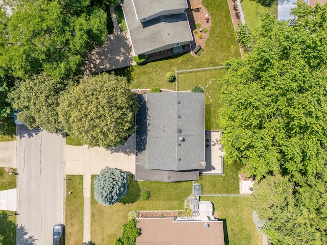 6S184 Lakewood Dr, Naperville, IL 60540 - aerial view