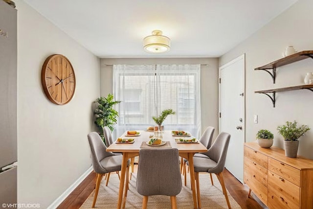 6839 N NW Hwy Unit 2B, Chicago, IL 60631 - dining area featuring wood finished floors and baseboards