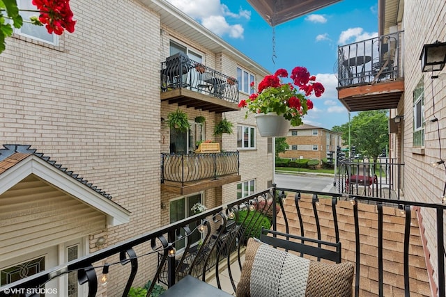 6839 N NW Hwy Unit 2B, Chicago, IL 60631 - view of balcony