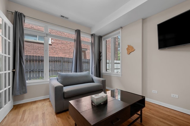 641 S Maple Ave Unit I, Oak Park, IL 60304 - sitting room featuring light wood-style floors and baseboards