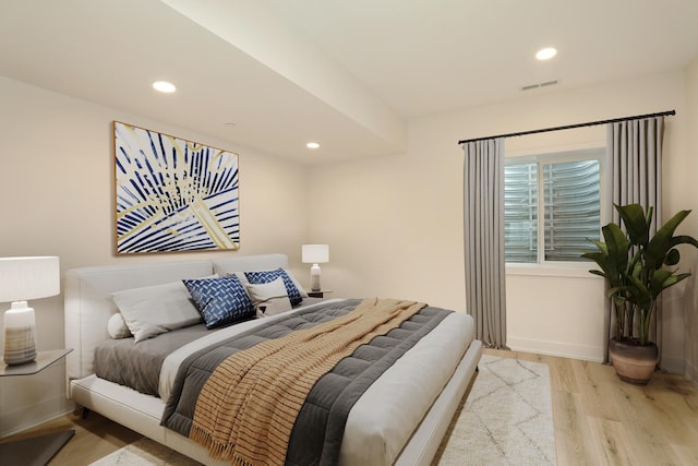 1947 Summerton Pl, Northbrook, IL 60062 - bedroom with wood finished floors and recessed lighting