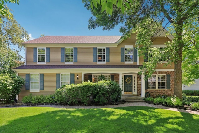 305 Buckingham Dr, Algonquin, IL 60102 - view of front of house featuring a front lawn